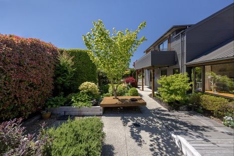 Photo of property in 42 Manuka Crescent, Wanaka, 9305