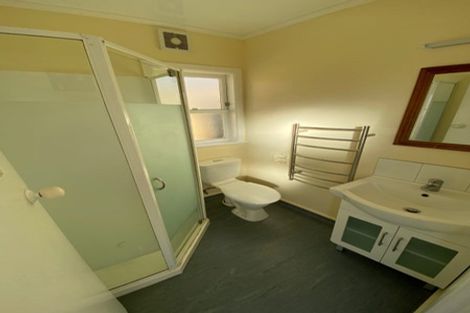 Photo of property in 327 Adelaide Road, Newtown, Wellington, 6021