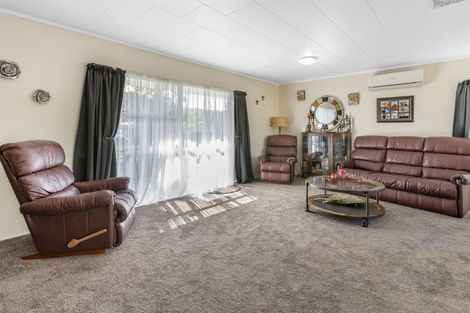 Photo of property in 3 Augustus Earle Place, Pukehangi, Rotorua, 3015