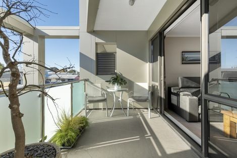 Photo of property in 25/281 Maunganui Road, Mount Maunganui, 3116