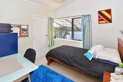 Photo of property in 52 Taihiki Road, Clarks Beach, 2122