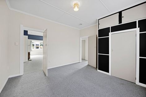 Photo of property in 63 Gladstone Street, Hawera, 4610