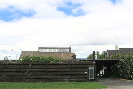 Photo of property in 19 Stratford Place, Otumoetai, Tauranga, 3110