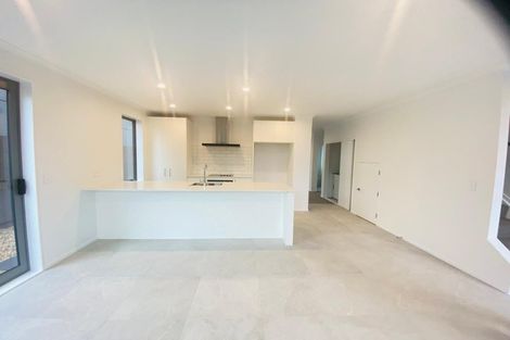 Photo of property in 41 Oyster Drive, Whenuapai, 0618