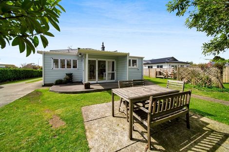 Photo of property in 9 Orlando Street, Stratford, 4332