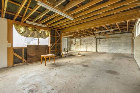 Photo of property in 122 Seaview Road, Paraparaumu Beach, Paraparaumu, 5032