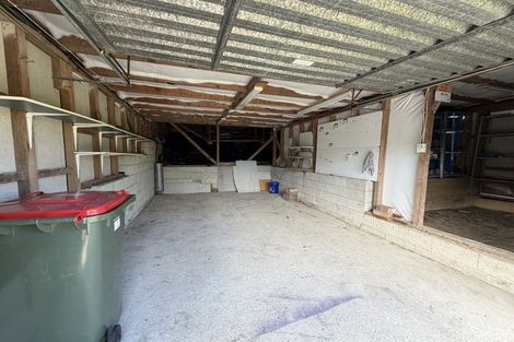 Photo of property in 13 Jenanne Place, Totara Vale, Auckland, 0629
