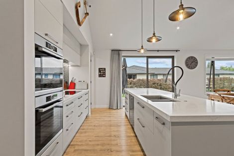 Photo of property in 6 Harmony Way, Cambridge, 3434