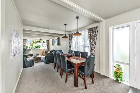 Photo of property in 140 Kendal Avenue, Burnside, Christchurch, 8053