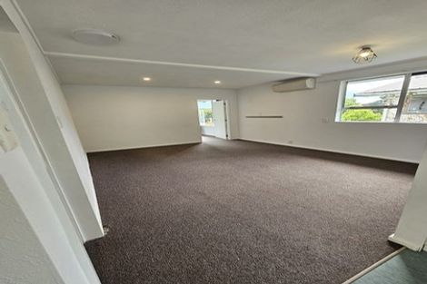Photo of property in 19 Mamaku Street, Paraparaumu, 5032