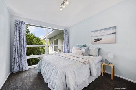 Photo of property in 9 Silverbirch Grove, Churton Park, Wellington, 6037