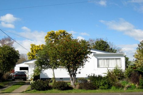 Photo of property in 2 Nelson Street, Waipukurau, 4200