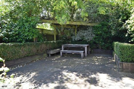 Photo of property in 11 Sunbeam Place, Halswell, Christchurch, 8025