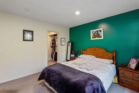 Photo of property in 3a Hadlow Place, Burnside, Christchurch, 8041