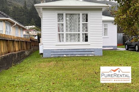 Photo of property in 7 Hay Street, Wainuiomata, Lower Hutt, 5014