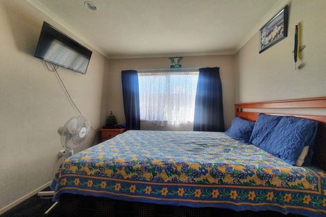 Photo of property in 28 Takanini School Road, Takanini, 2112