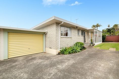 Photo of property in 2/42 Matua Road, Matua, Tauranga, 3110