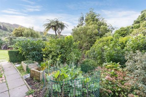 Photo of property in 50 Spencer Street, Crofton Downs, Wellington, 6035