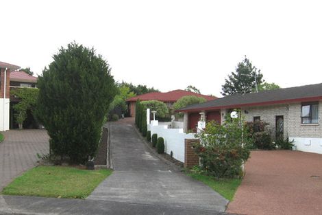Photo of property in 12 Fernbird Place, Massey, Auckland, 0614