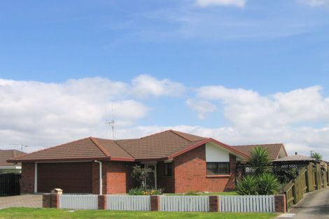 Photo of property in 22 Russley Drive, Mount Maunganui, 3116