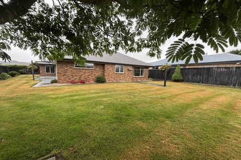 Photo of property in 7 Goldie Place, Rolleston, 7614