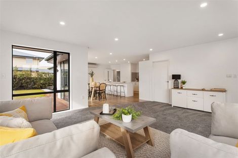 Photo of property in 11 Sedgemoor Close, Burwood, Christchurch, 8083