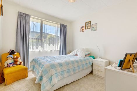 Photo of property in 18 Arney Road, Ranui, Auckland, 0612