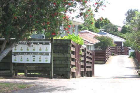 Photo of property in 12/133 Hutchinson Avenue, New Lynn, Auckland, 0600