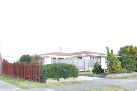 Photo of property in 19 Glamorgan Avenue, Tamatea, Napier, 4112