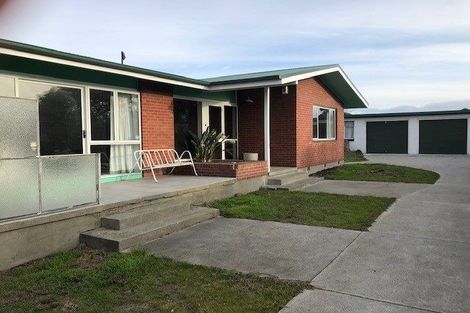 Photo of property in 6 Rowan Avenue, Aranui, Christchurch, 8061