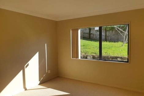 Photo of property in 1 San Angelo Court, Henderson, Auckland, 0612