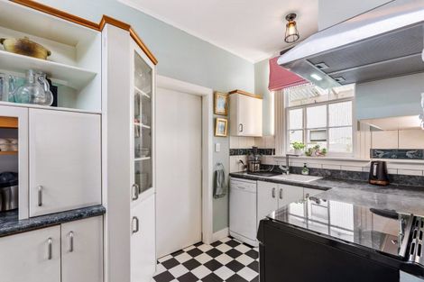 Photo of property in 10 Battery Road, Ahuriri, Napier, 4110