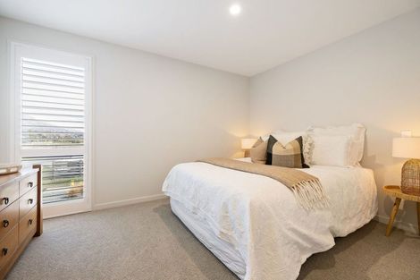 Photo of property in 11 Mulholland Drive, Jacks Point, 9371