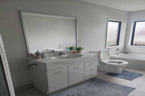 Photo of property in 5 Kotuku Crescent, Takanini, 2112