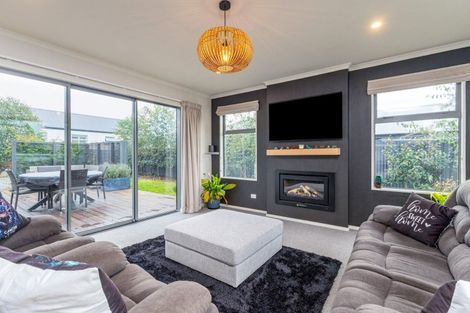 Photo of property in 27 Richard Pearse Drive, Temuka, 7920