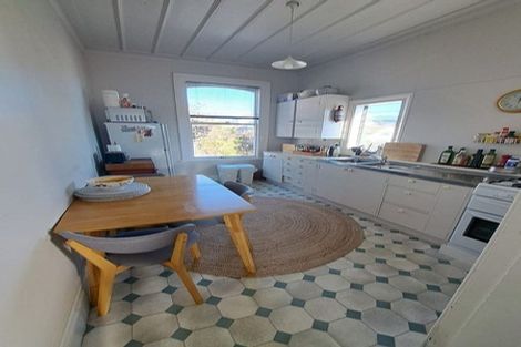 Photo of property in 19 Armour Avenue, Mount Victoria, Wellington, 6011