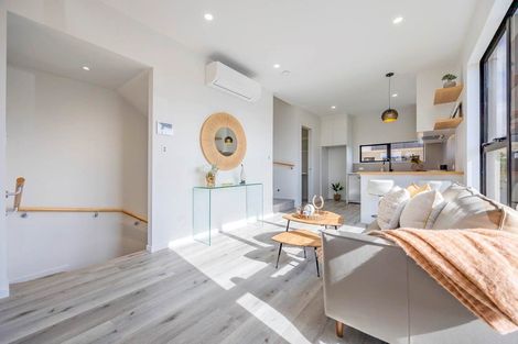 Photo of property in 134a Mokoia Road, Chatswood, Auckland, 0626