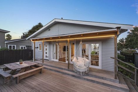 Photo of property in 1/39 Halsey Road, Manurewa, Auckland, 2102