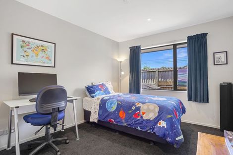 Photo of property in 22 Merrilees Place, Linwood, Christchurch, 8062