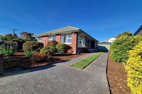 Photo of property in 12 Clouston Street, Saint Martins, Christchurch, 8022