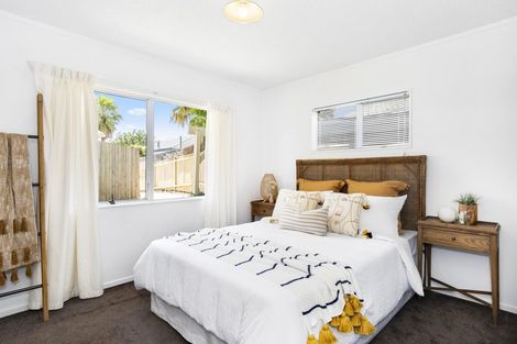 Photo of property in 114c Simpson Road, Papamoa Beach, Papamoa, 3118