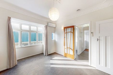 Photo of property in 39 Mornington Road, Brooklyn, Wellington, 6021