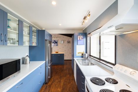 Photo of property in 64 Herbert Avenue, Cloverlea, Palmerston North, 4412