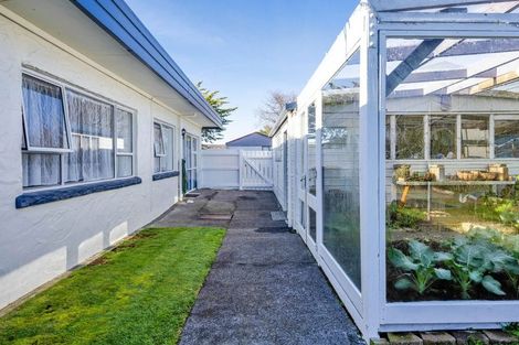 Photo of property in 31 Kamahi Avenue, Hawera, 4610