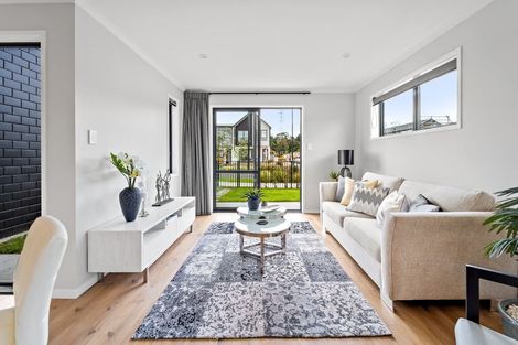 Photo of property in 66 Papatupu Way, Kumeu, 0810