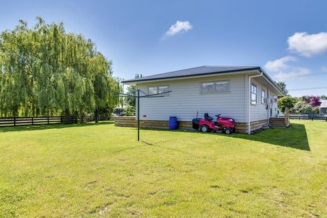 Photo of property in 35 Guy Street, Waipawa, 4210