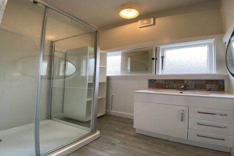 Photo of property in 8 Walsall Street, Addington, Christchurch, 8024