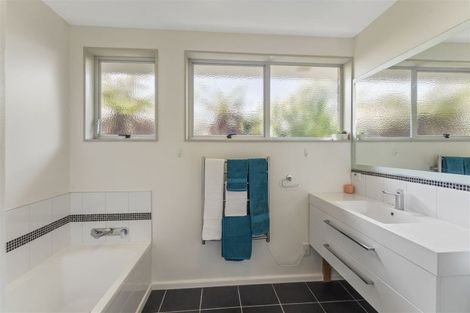 Photo of property in 84 Kaiwara Street, Hoon Hay, Christchurch, 8025