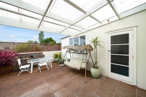 Photo of property in 81 Lynwood Road, New Lynn, Auckland, 0600