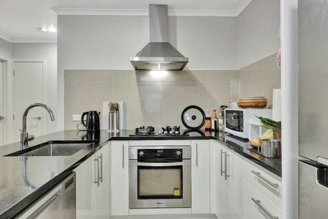 Photo of property in 7u1 Vesty Avenue, Hillcrest, Hamilton, 3216
